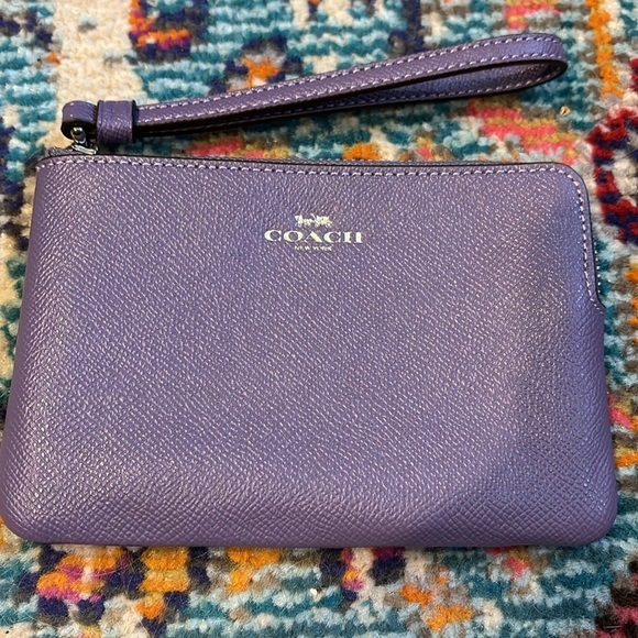 Coach Wristlet - Picture 2 of 6